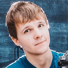 Алексей Глазанов