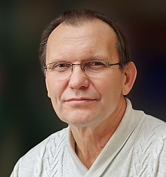 Олег Фоменко