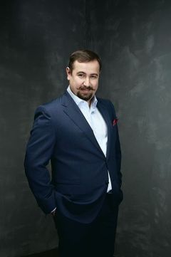 Василий Царев