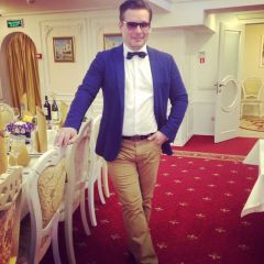 Андрей Ежелев
