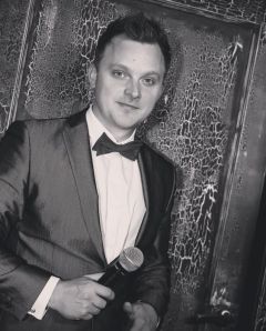 Максим Колесников