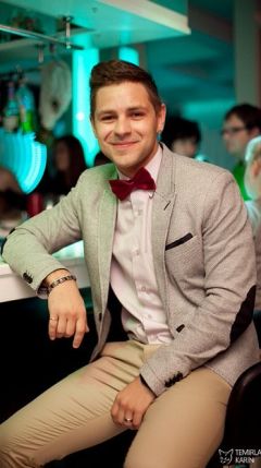 Андрей Романов