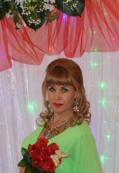 Елена Седельникова