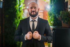 Роман Хохлов