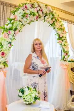 Елена Карпова