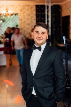 Дмитрий Таран