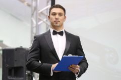 Искандер Урманцев