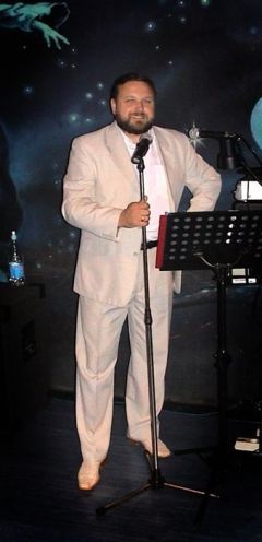Павел Лавров