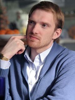 Андрей Бурковский