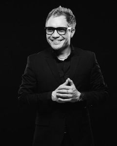 Роман Старостенков