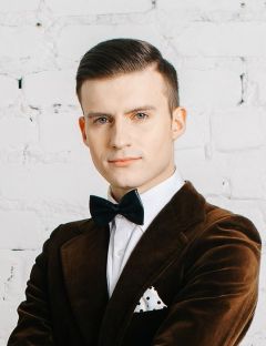 Дмитрий Жолобов