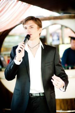 Александр Стройцев